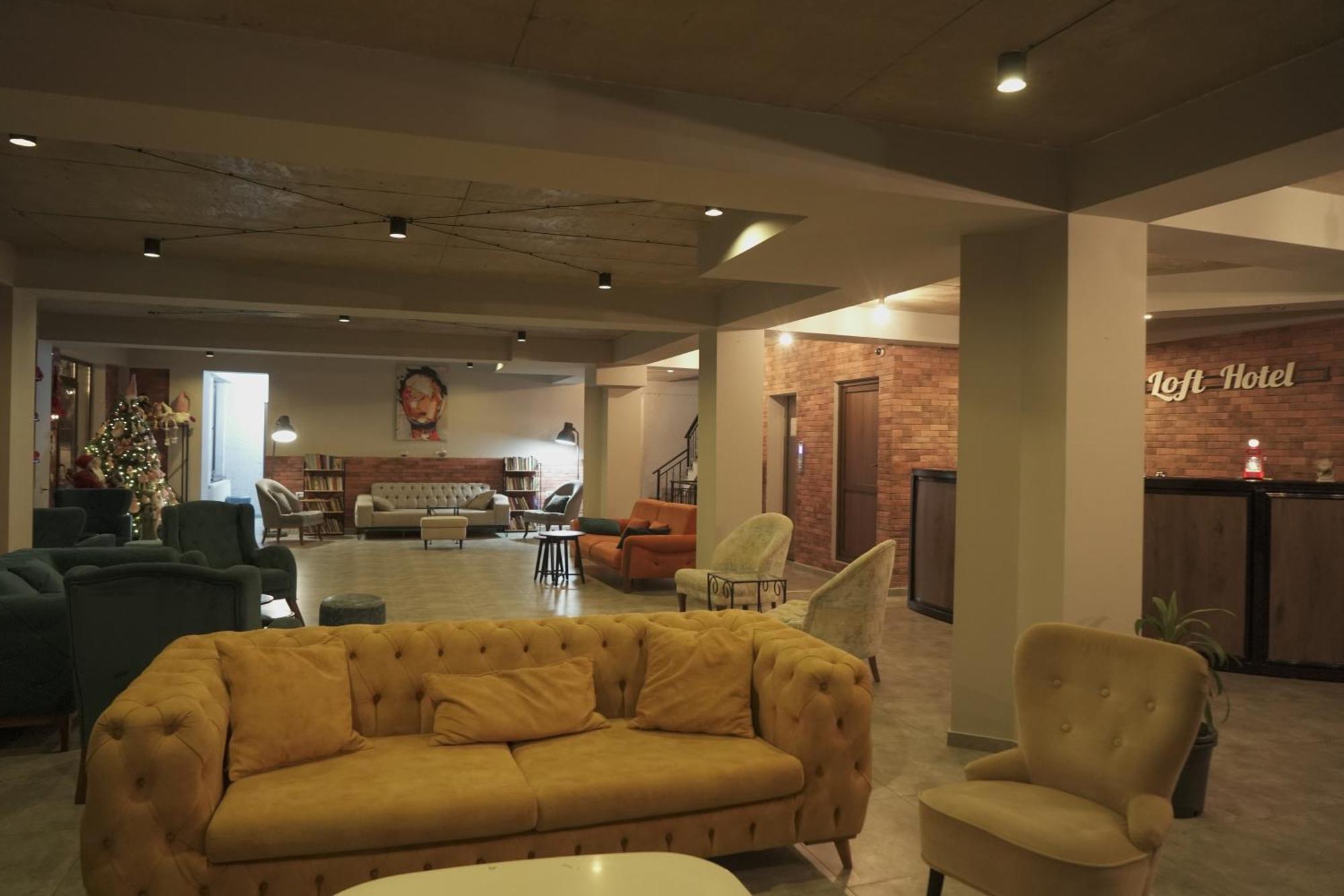 Loft Hotel Bakuriani Eksteriør billede